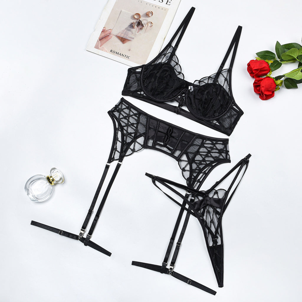 Splicing lingerie set with sexy hollow out style four piece set