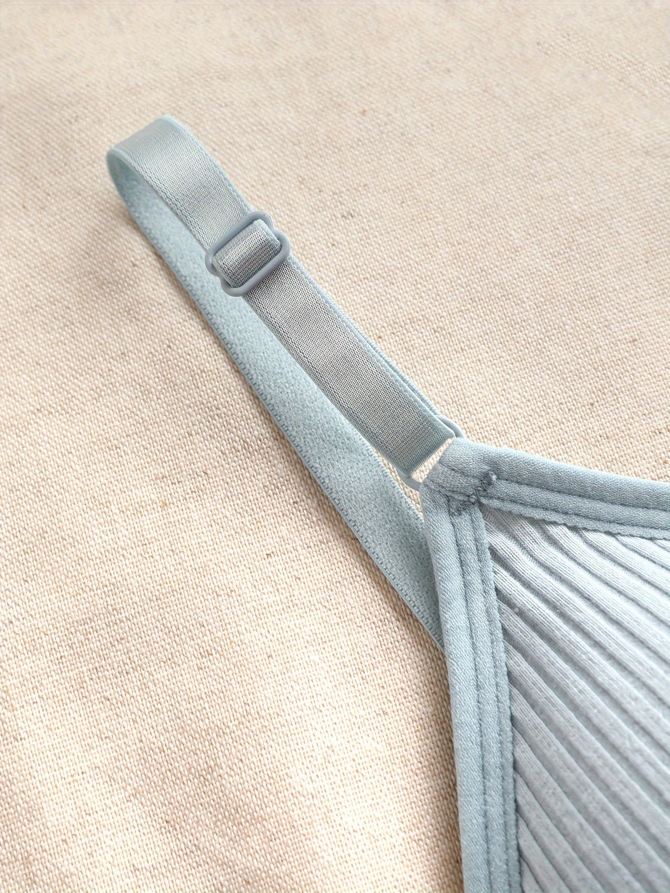 5Pcs Elegant Wireless Bras Set - Comfortable Ribbed Texture, Breathable Soft Fabric, Adjustable Straps, Daily Wear Lingerie for Comfortable All-Day Support