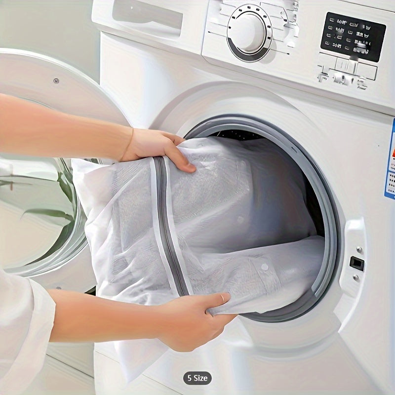 4pcs Delicate Laundry Bags with Zipper - Set of 4 - Anti-Deformation - Perfect for Blouses, Bras, Hosiery, Stockings, Underwear, and Lingerie - Travel and Washing Machine Safe - 15.7x11.8in/40x30cm