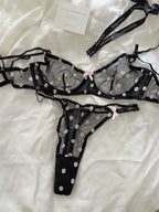 Polka dot women underwear sexy lace embroidered flower lingerie fresh and delicate uplifting bra set ladies bras