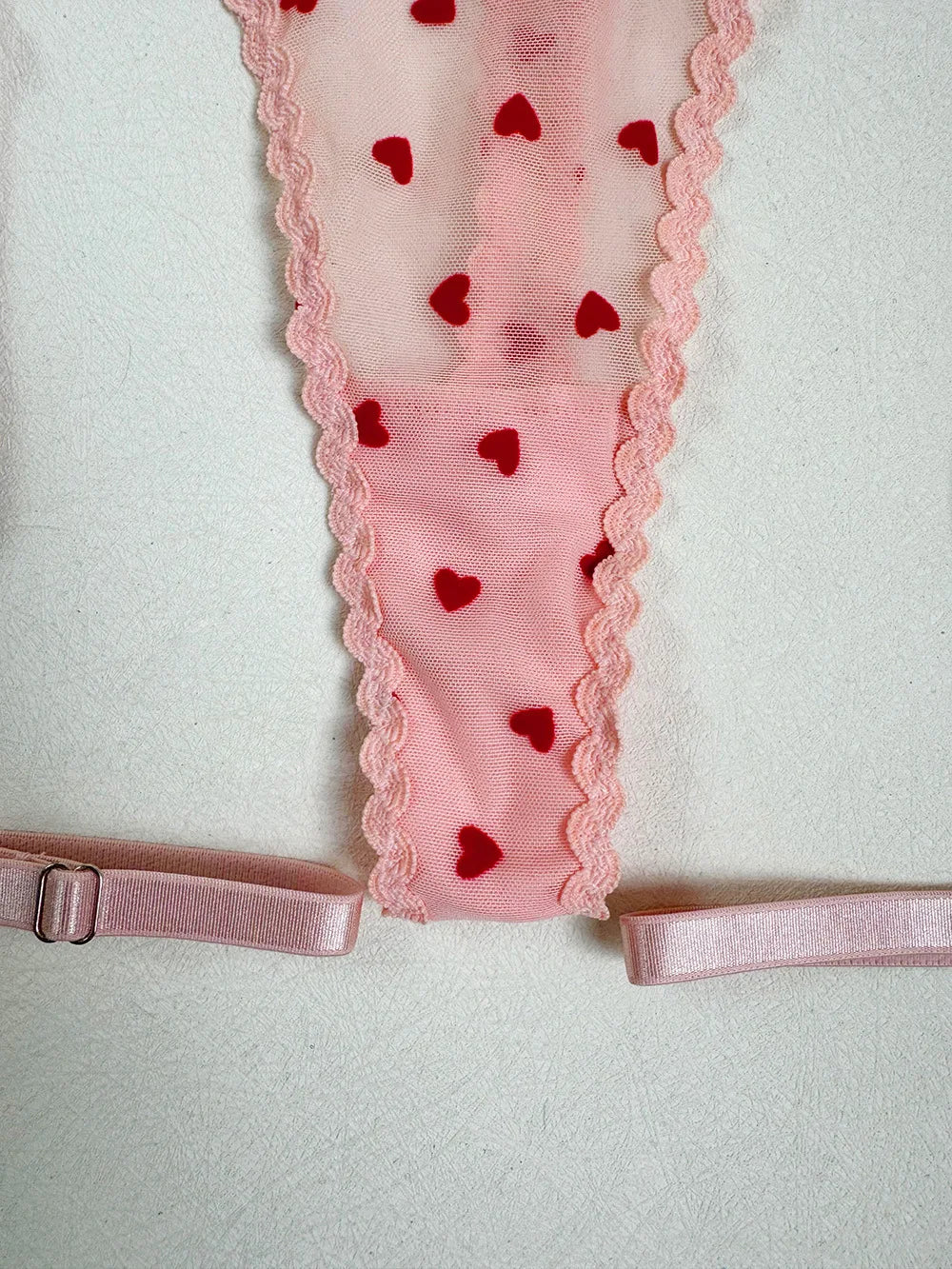 French Ultra Thin Women Underwire Set Sexy Lace Peach Heart Embroidery Bra Set Romantic Pink Transparent Lingerie With Thong