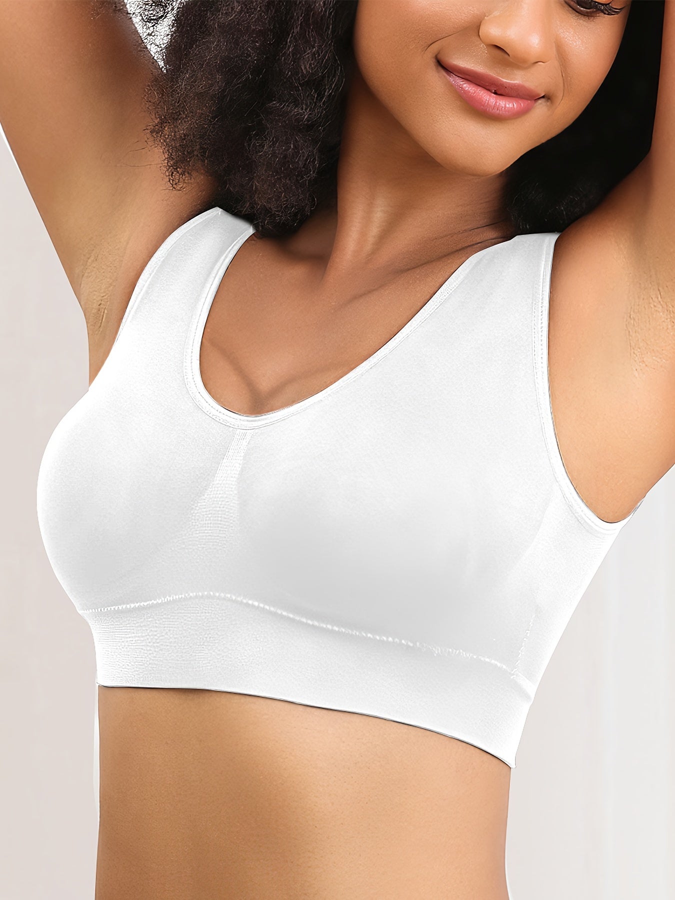 Seamless Sports Bras for Women 3 Pack,Wireless Bras Low Impact Sports Bra Sleep Comfortable Yoga Bras with Removable Pads